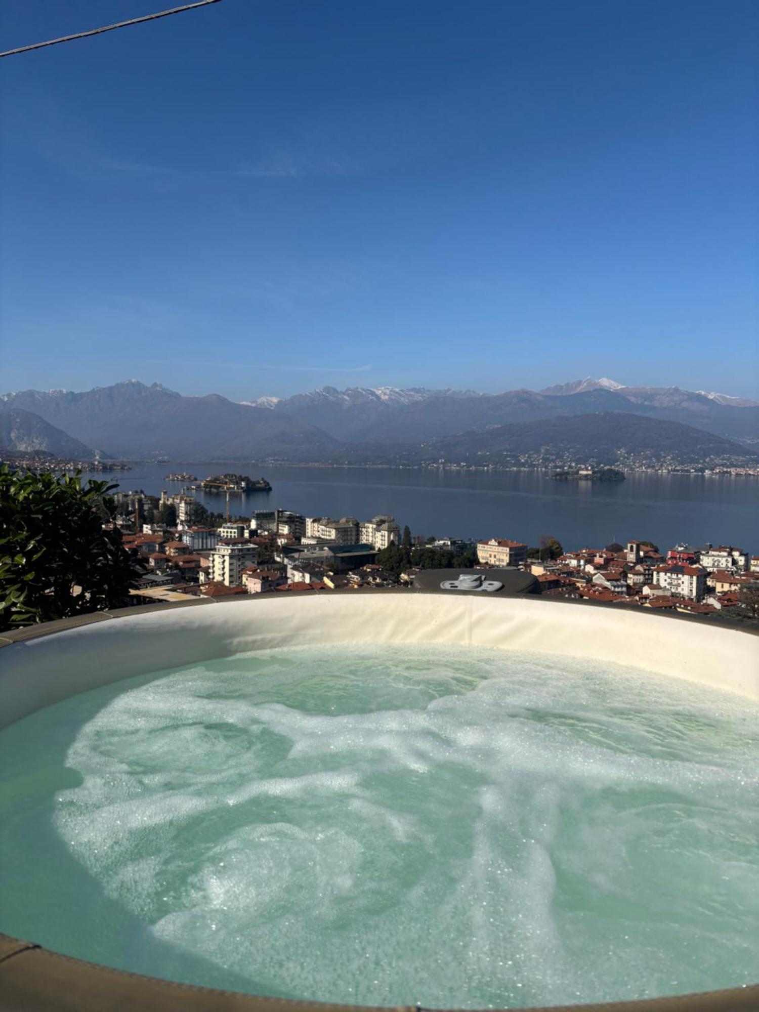 Panorama Loft Apartments Stresa Exterior photo