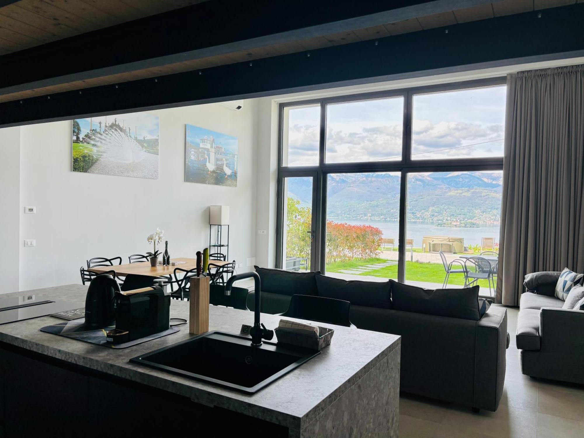Panorama Loft Apartments Stresa Exterior photo